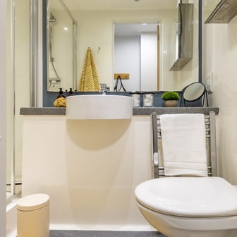 Platinum En Suite - Image 9